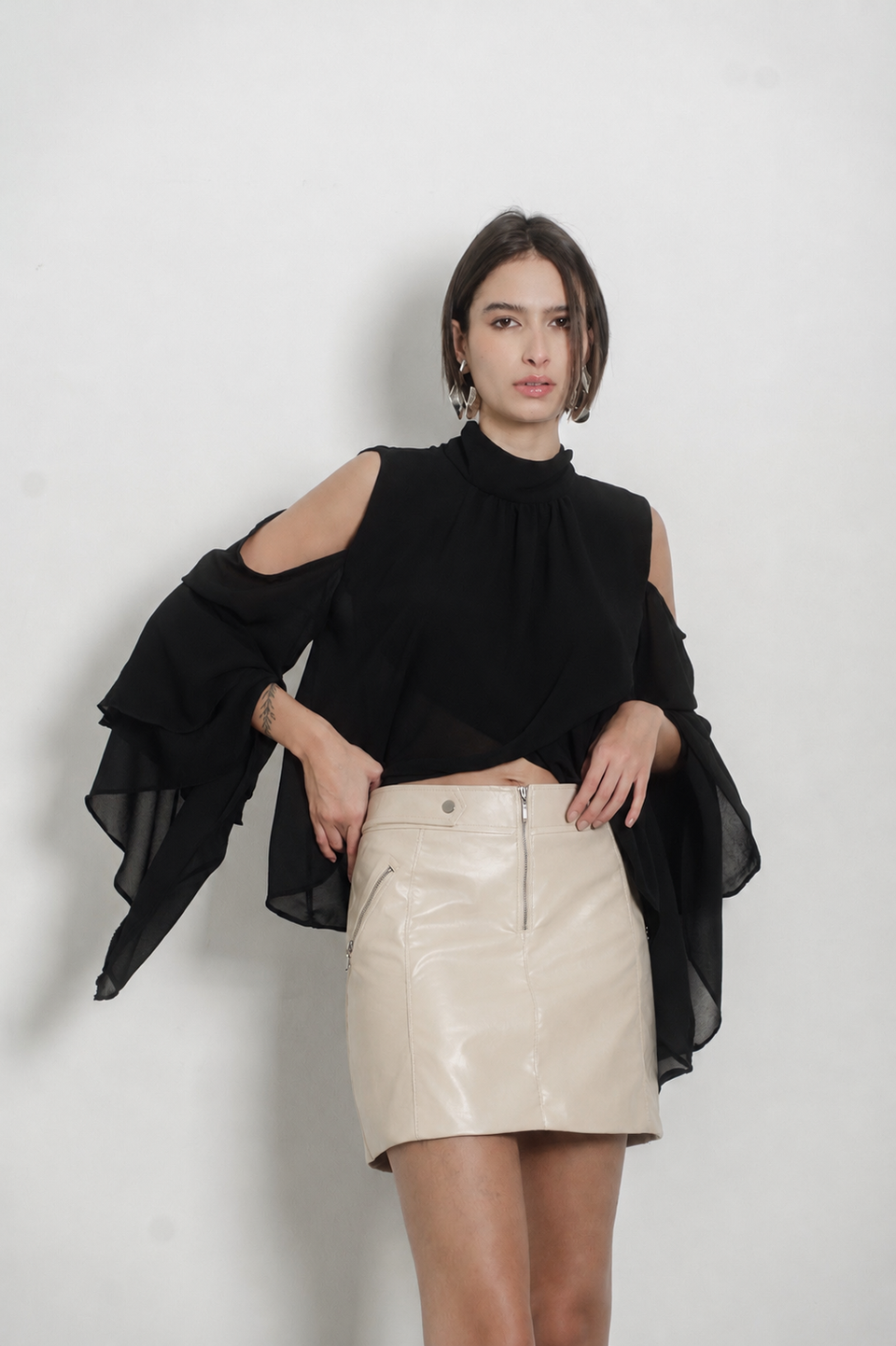 SAIA LORE - Off White
