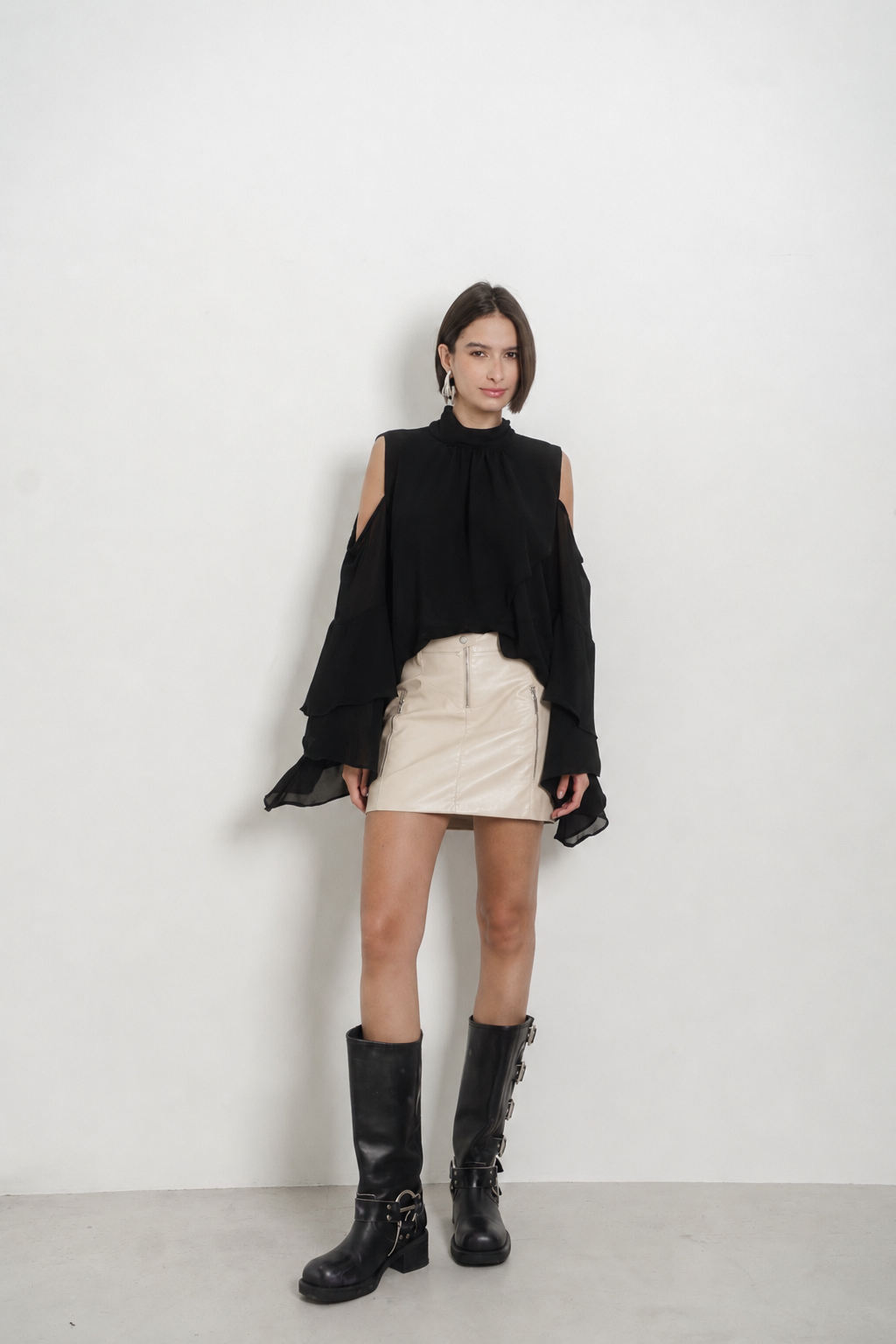 SAIA LORE - Off White