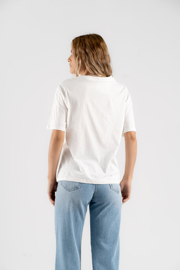 T-SHIRT BY UZZY - Off White