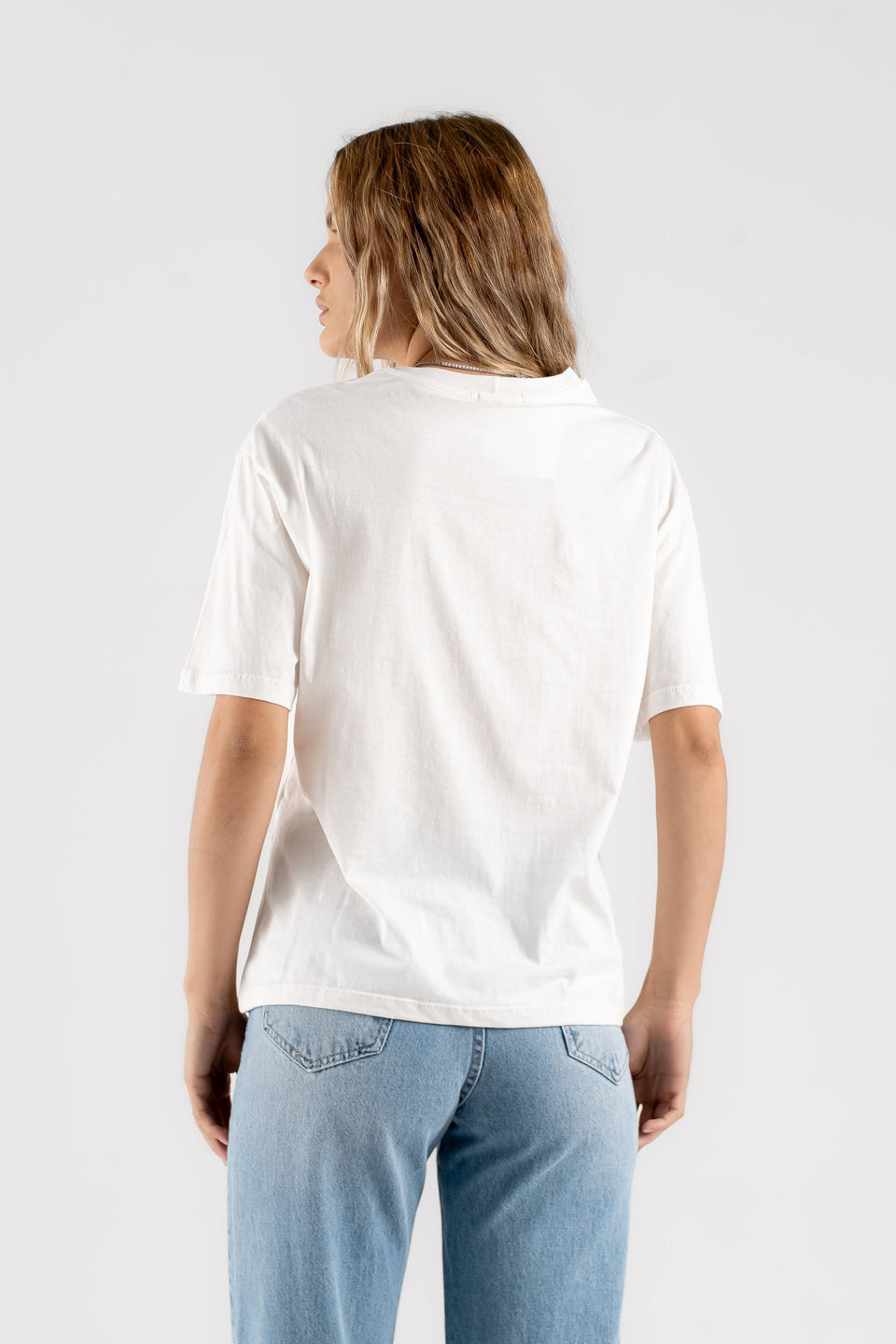 T-SHIRT BY UZZY - Off White