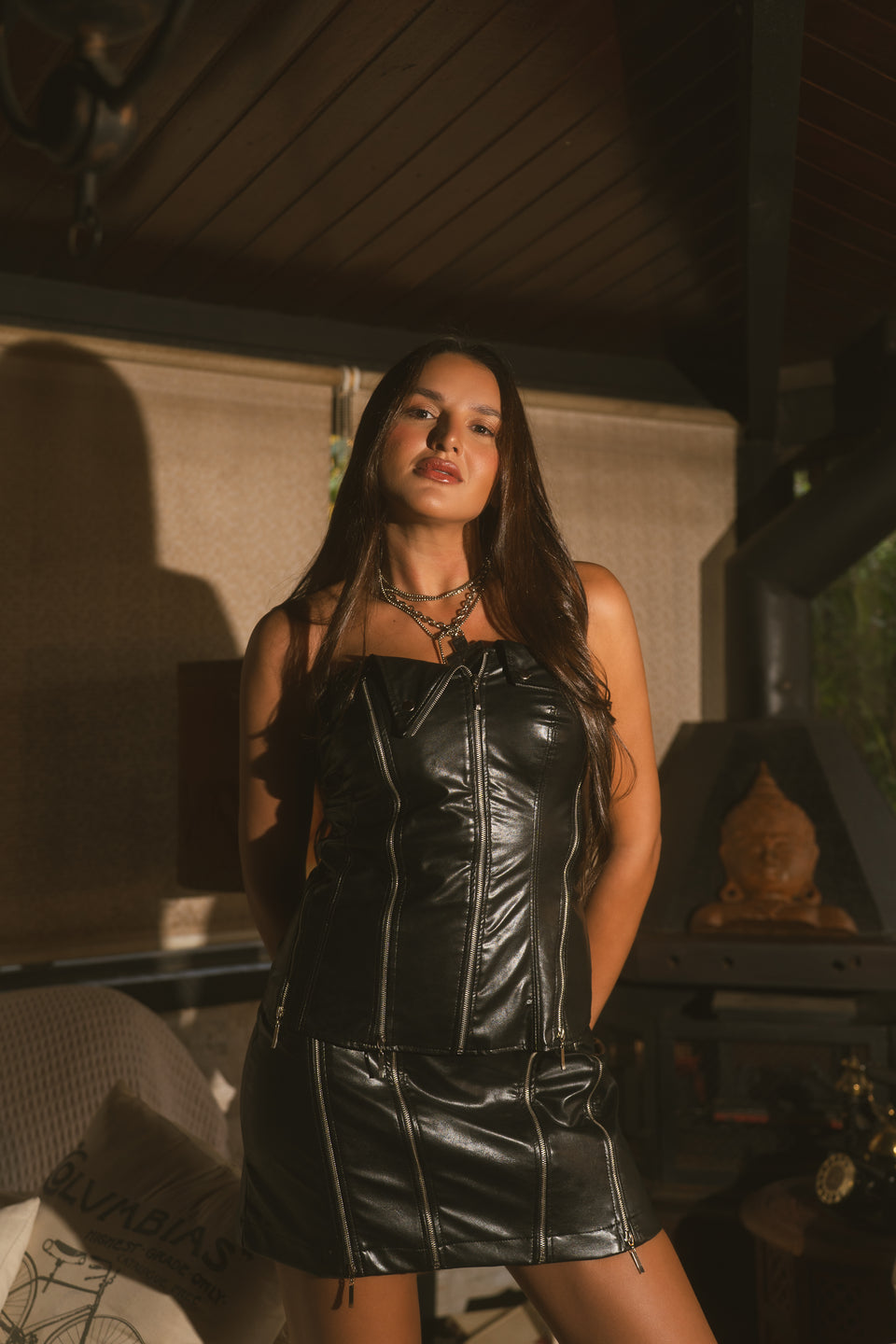 SAIA KAREN - Preto