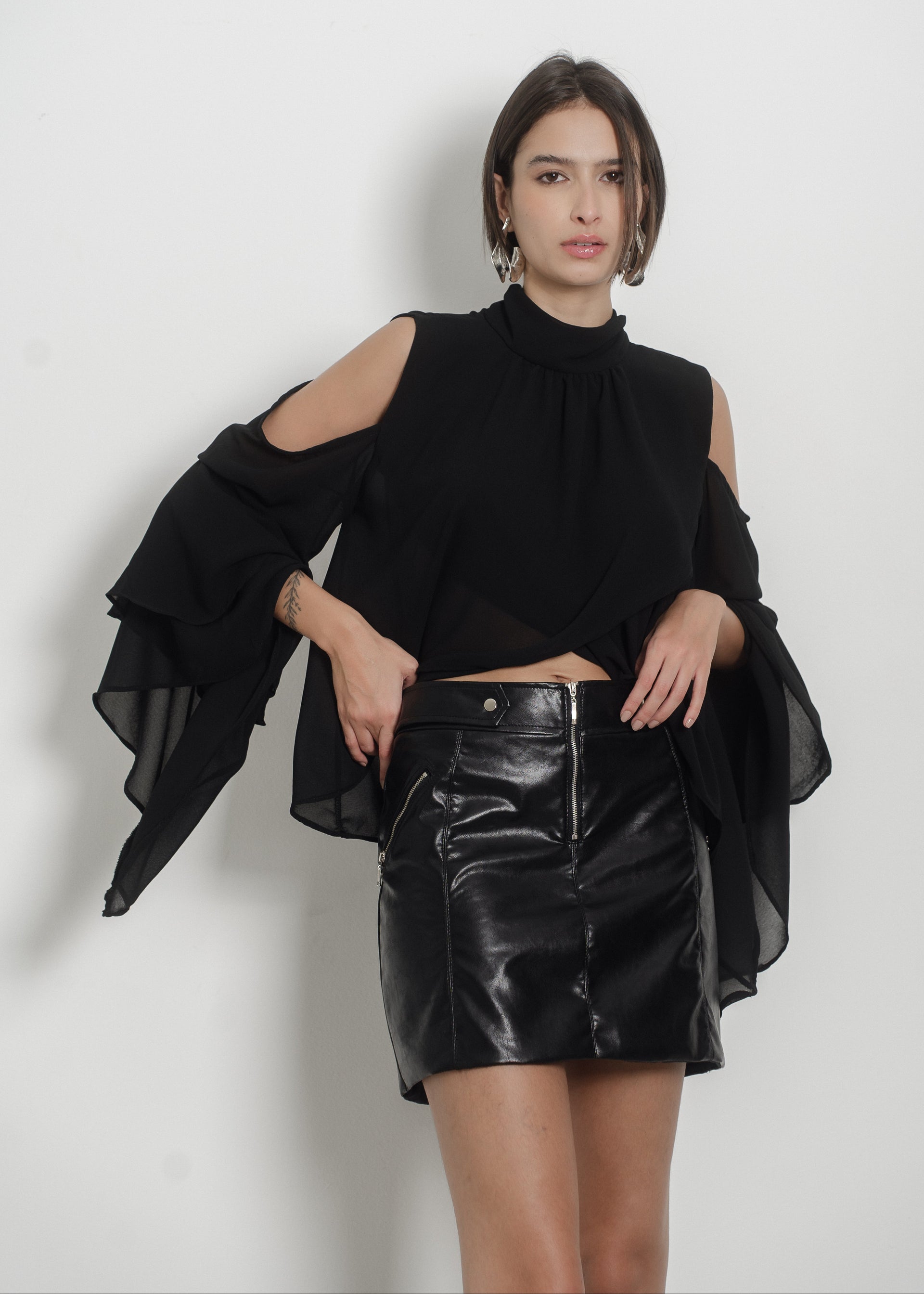 BLUSA BENTA - Preto