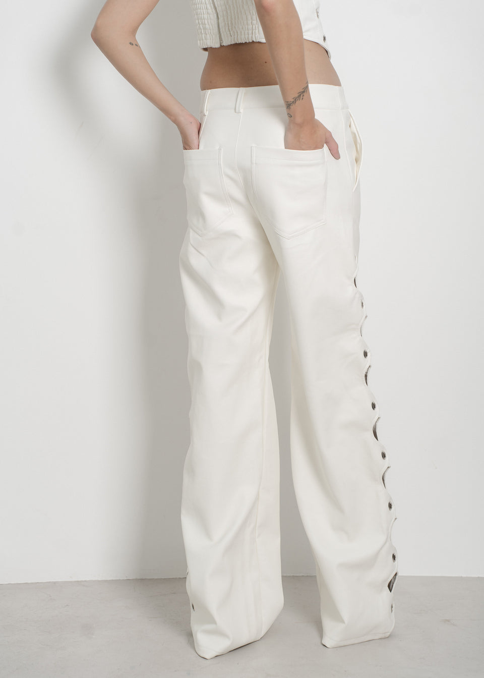 CALCA THAY - Off White